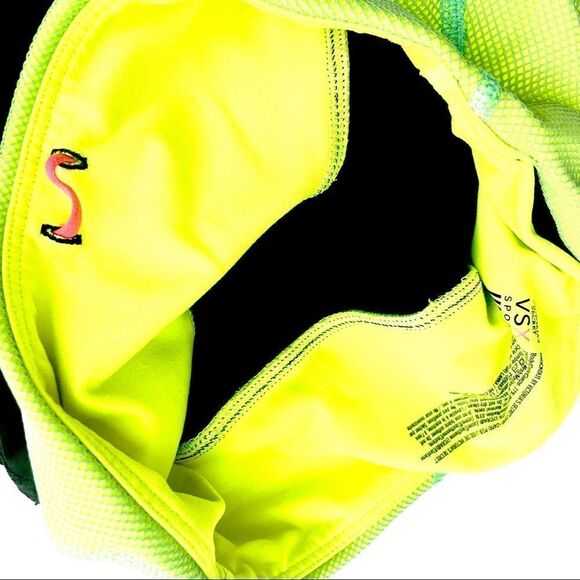 Victoria’s Secret Knockout Active Leggings - Picture 7 of 9